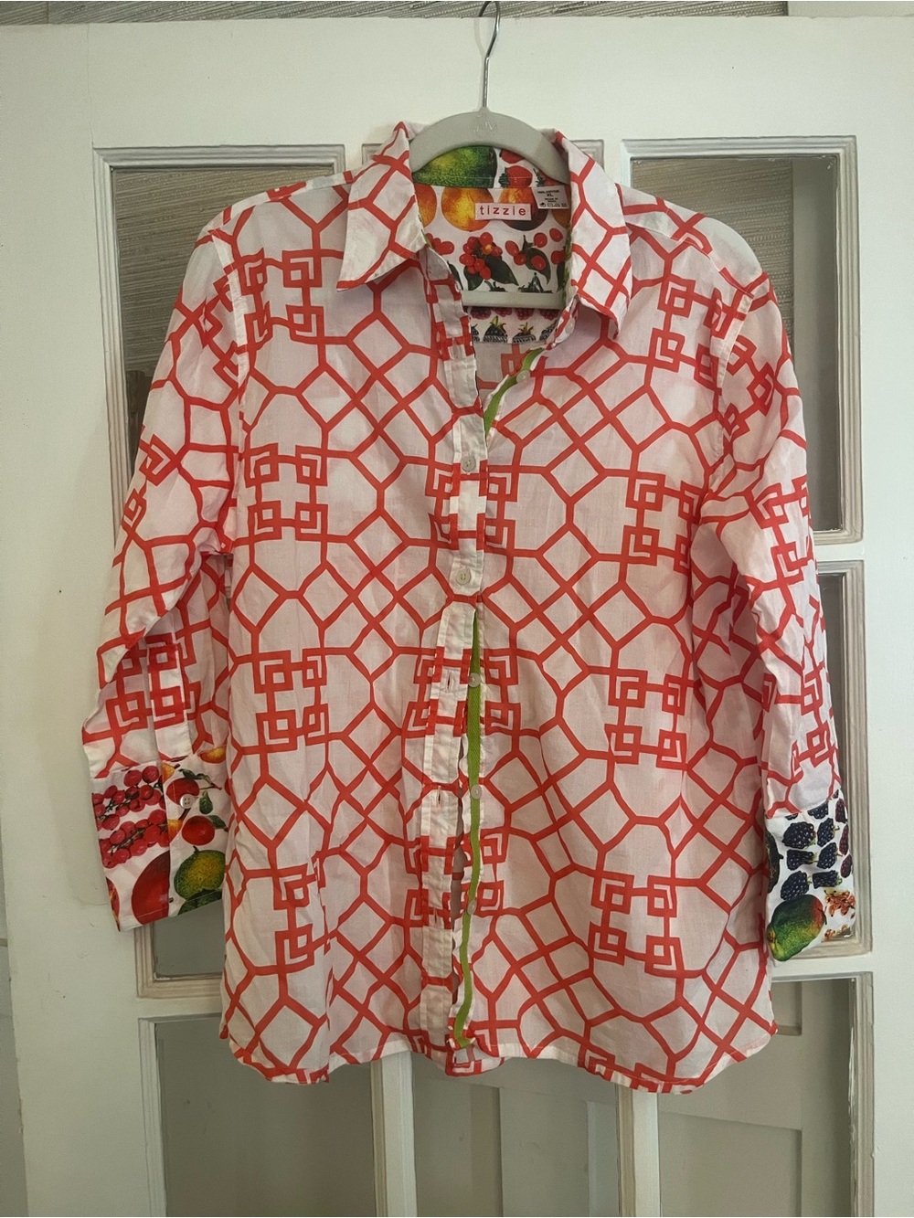 Tizzie Women's Coral Lattice Button-Down Shirt
